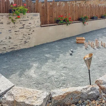 Stunning In Le Vendin 펜션 *