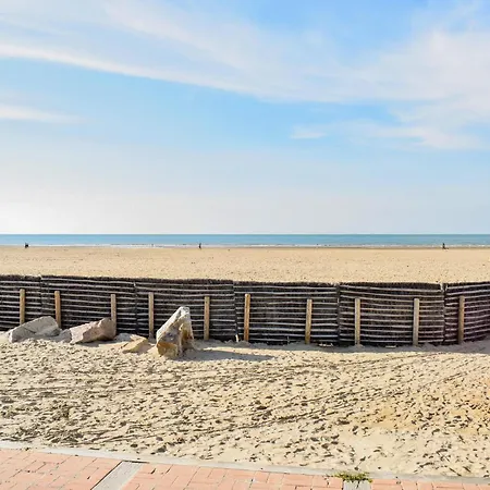 Stunning In Le Vendin 펜션 *