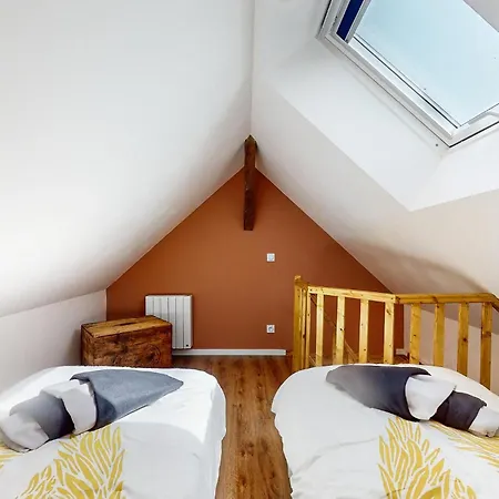 Cozy In Le Vendin With Wifi * Neuilly-le-Vendin