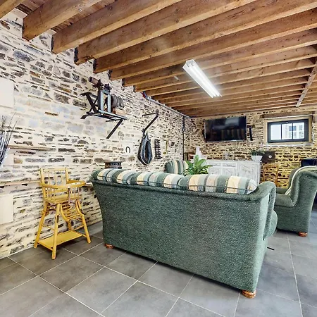 Stunning In Le Vendin 펜션 *