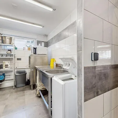 Stunning In Le Vendin