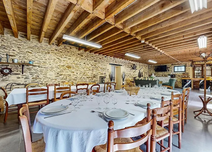 Stunning In Le Vendin