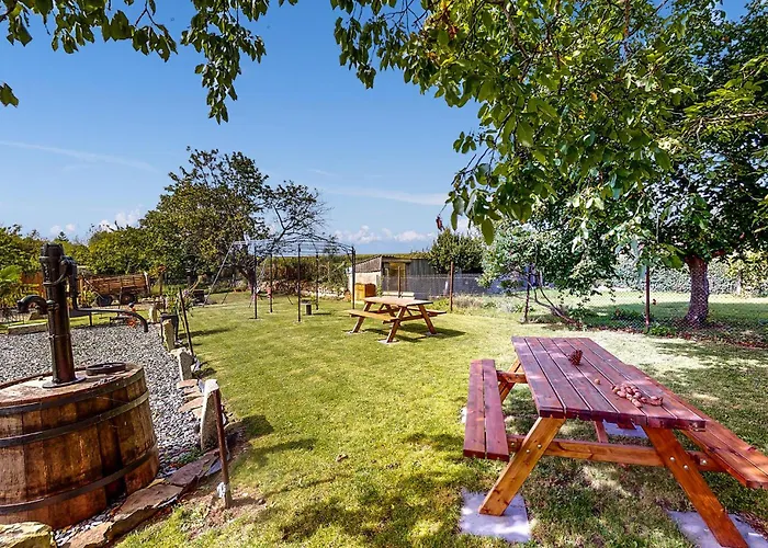 Hébergement de vacances Stunning In Le Vendin Neuilly-le-Vendin